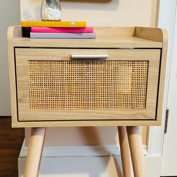 Accent Side Table - Picture 6 of 10